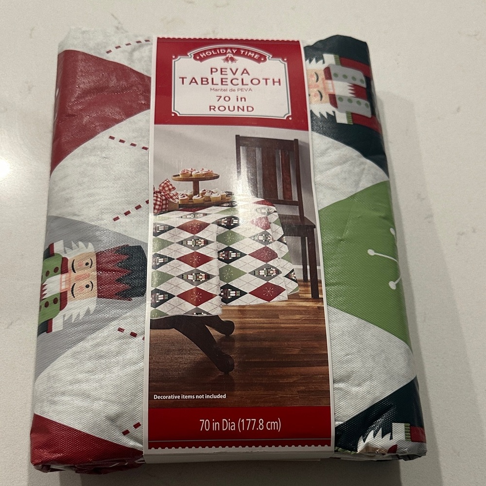 Holiday Times PEVA Tablecloth 70" Round